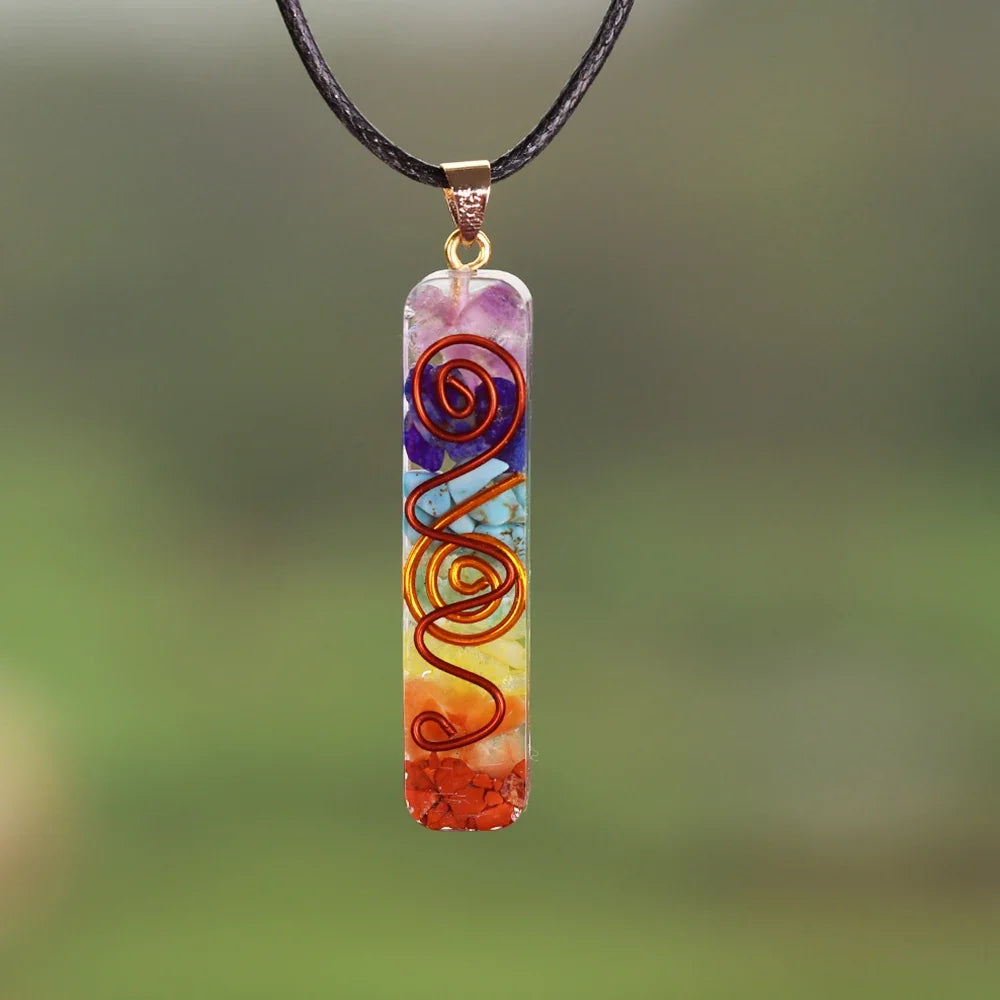 Collier orgonite 7 chakras